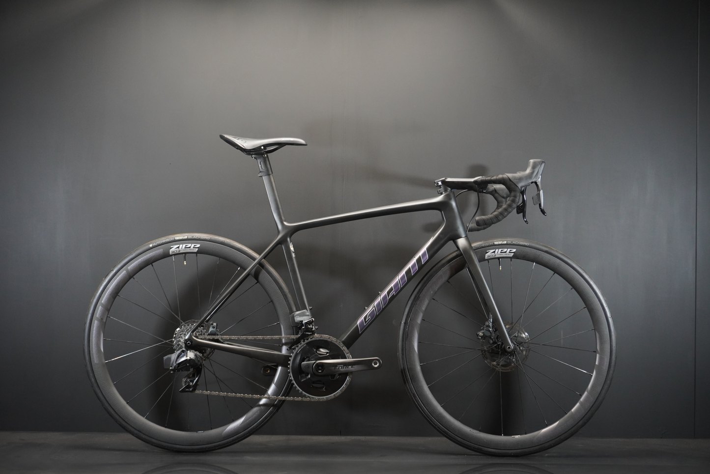 Giant TCR Advanced SL Force AXS & P/M Carbon Disc Road Bike 2022 - Medium
