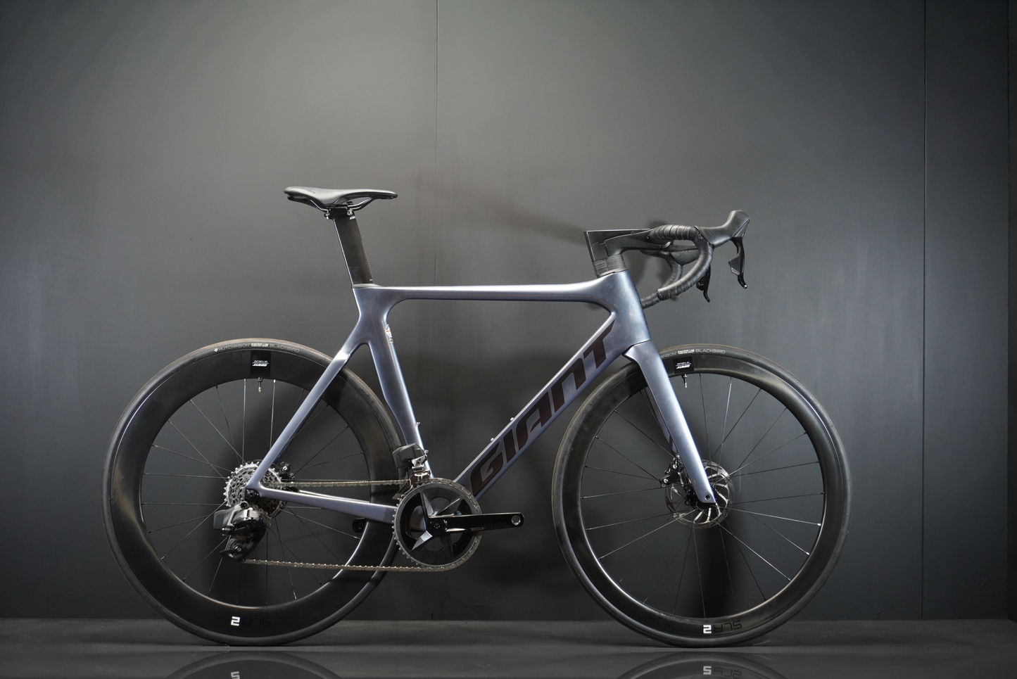 Giant Propel Advanced 1 AXS Disc Carbon Aero Road Bike 2022 - M/L
