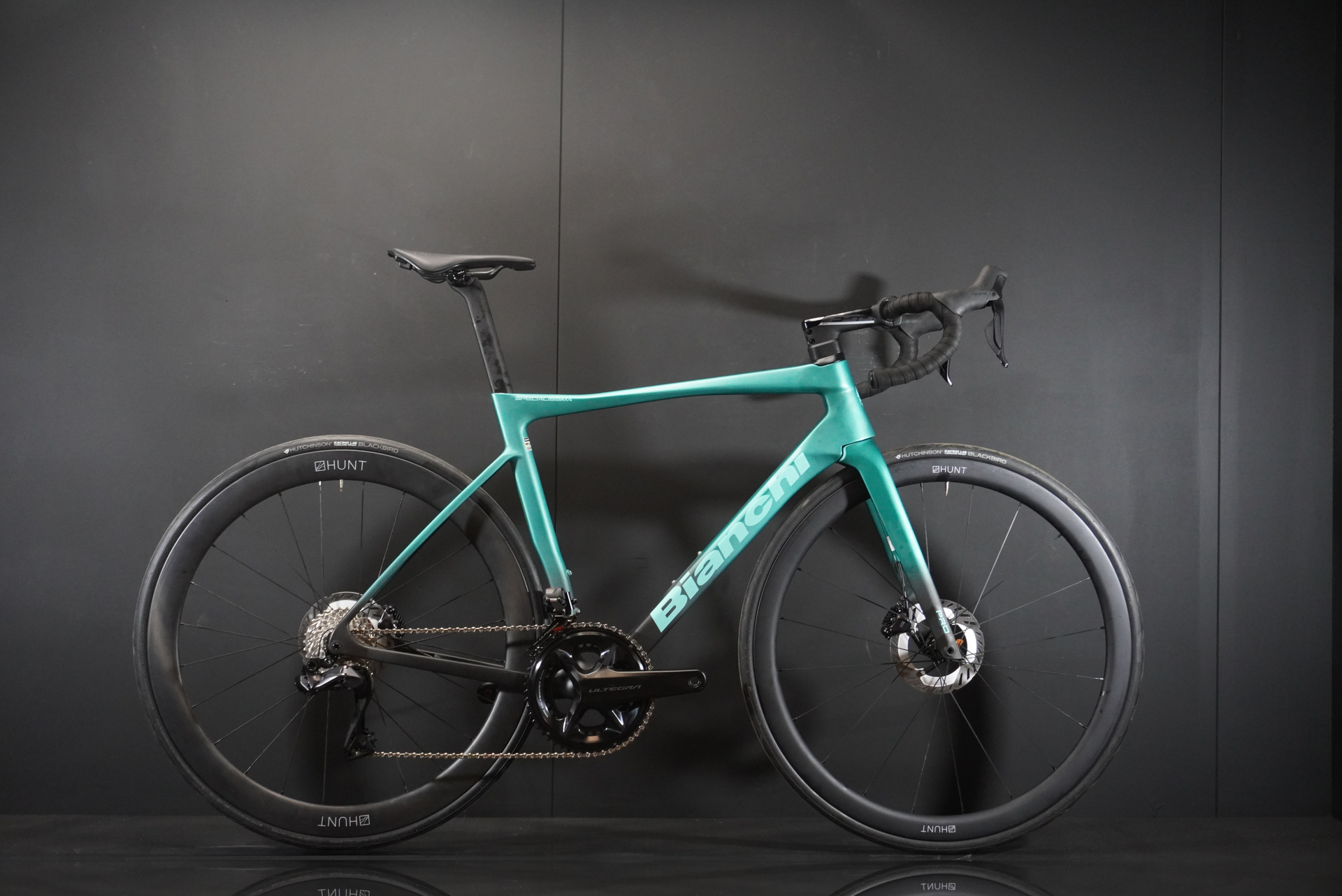 Bianchi Specialissima Pro Ultegra Di2 Carbon Disc Road Bike 2025 - 55cm