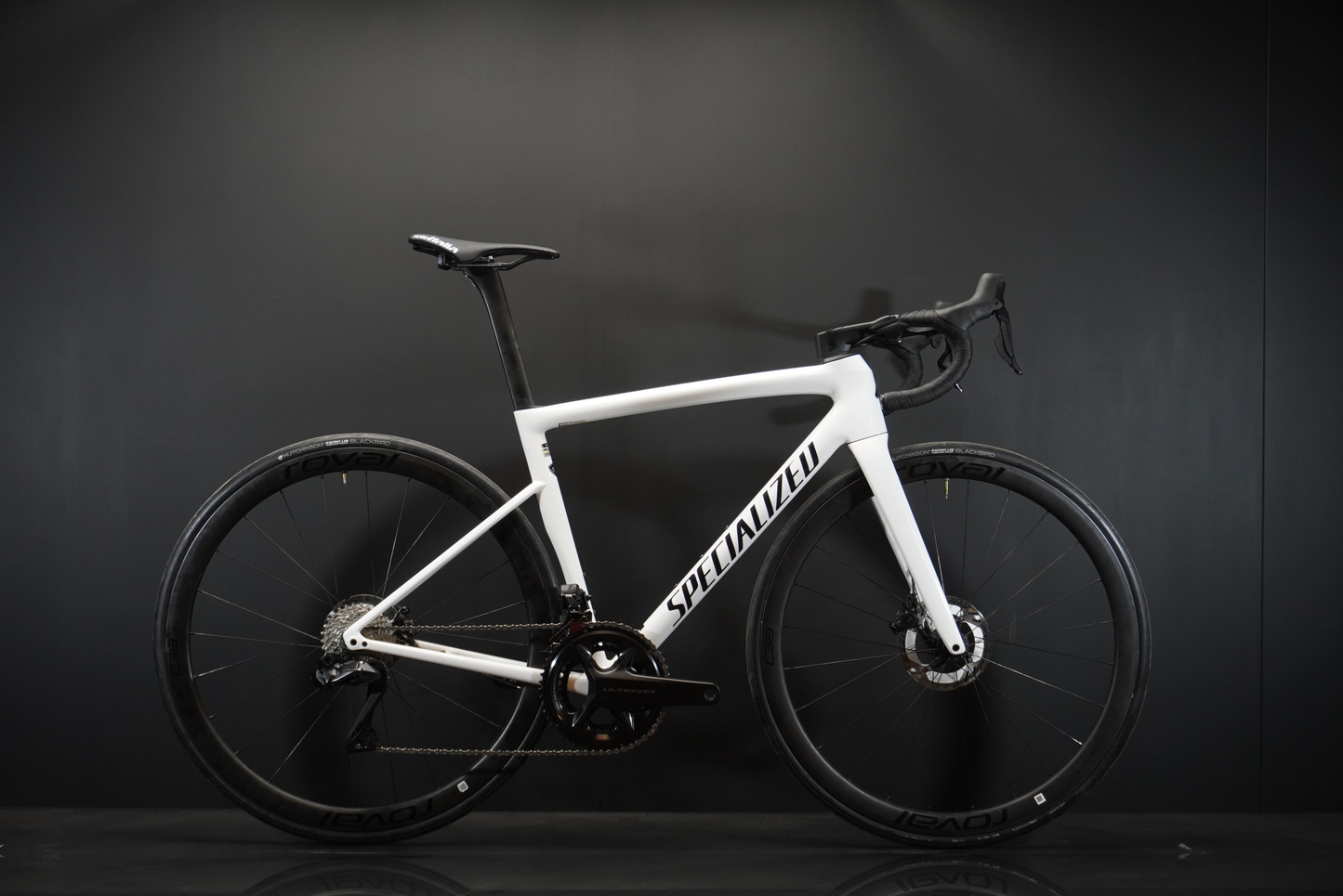 Specialized Tarmac SL8 Expert Di2 Carbon Disc Road Bike 2025 - 54cm