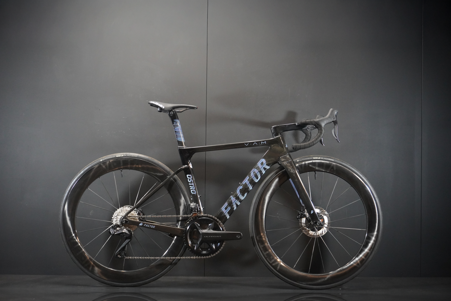 Factor Ostro VAM Shimano Ultegra Di2 Carbon Disc road bike 2021 - 52cm