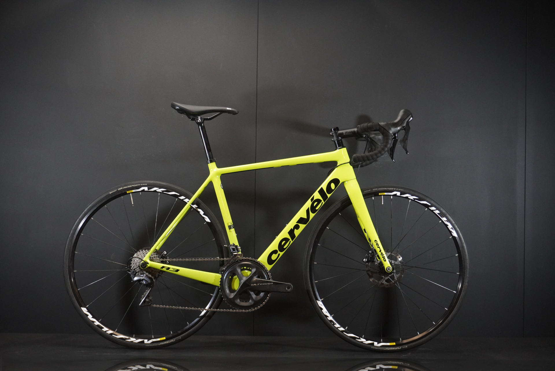 Cervelo R3 Ultegra Carbon Disc Road Bike 2019 - 54cm