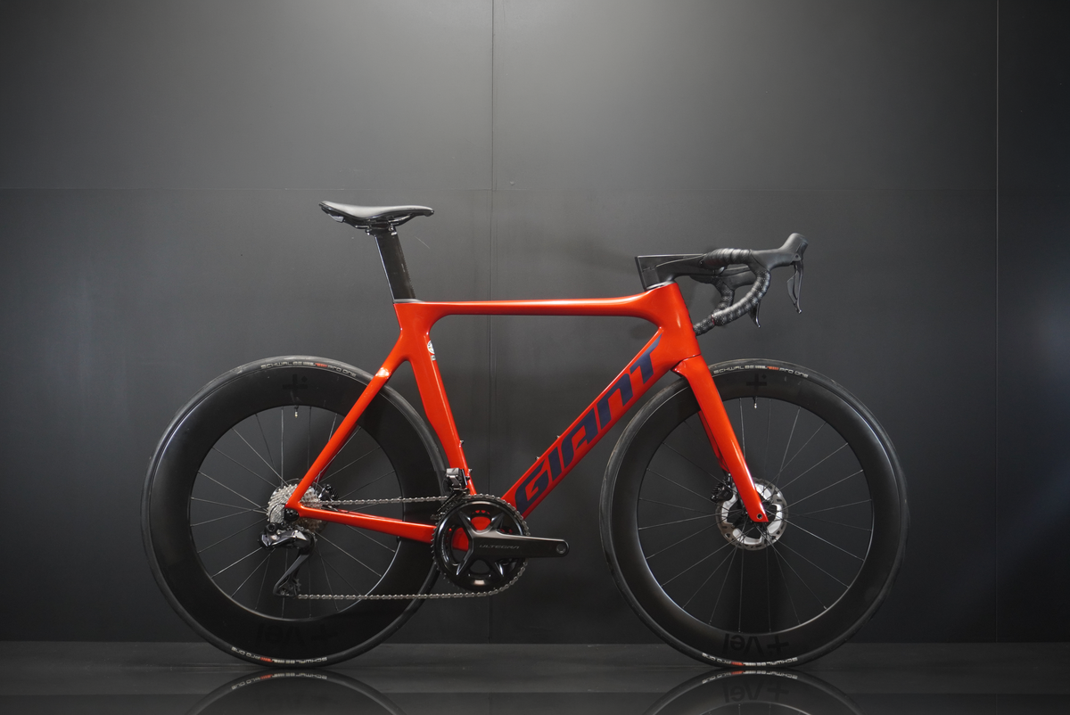 Giant Propel Advanced 2 Carbon Road Bike 2022 UPGRADED! - M/L