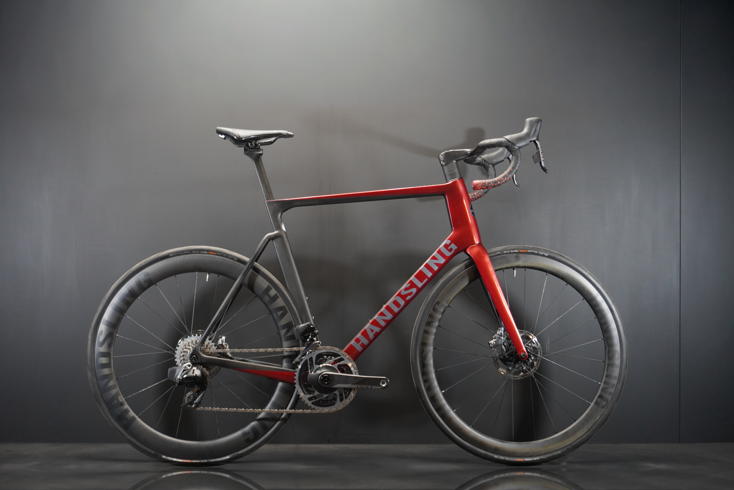 Handsling A1R0evo SRAM Red AXS Carbon Disc Road Bike 2022 - 60cm