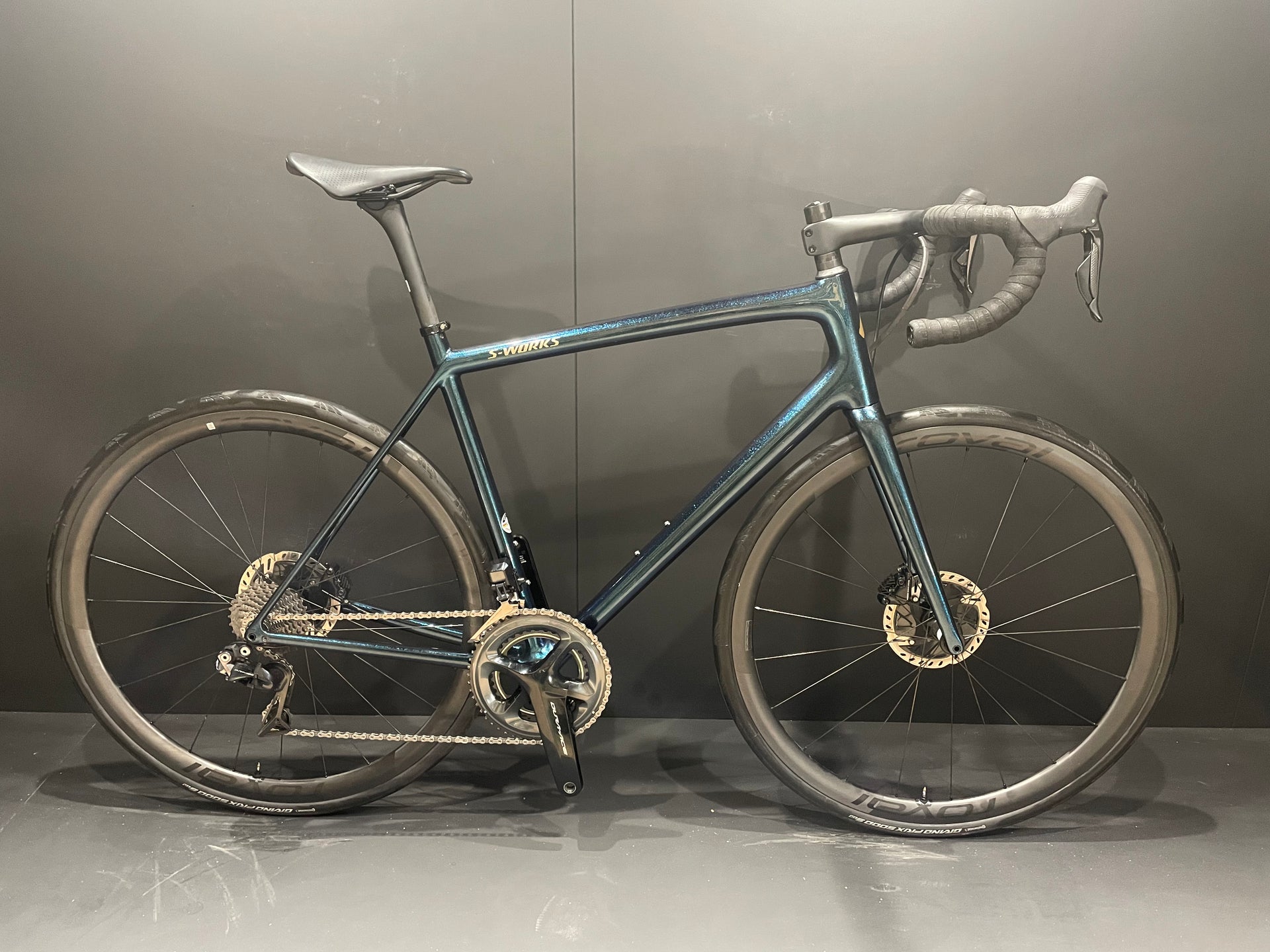 Specialized S-Works Aethos Dura-Ace Di2 Carbon Disc Road Bike 2021 - 58cm - 6.4Kg!