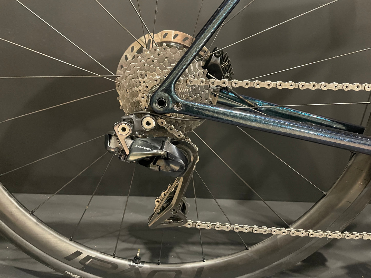 Specialized S-Works Aethos Dura-Ace Di2 Carbon Disc Road Bike 2021 - 58cm - 6.4Kg!