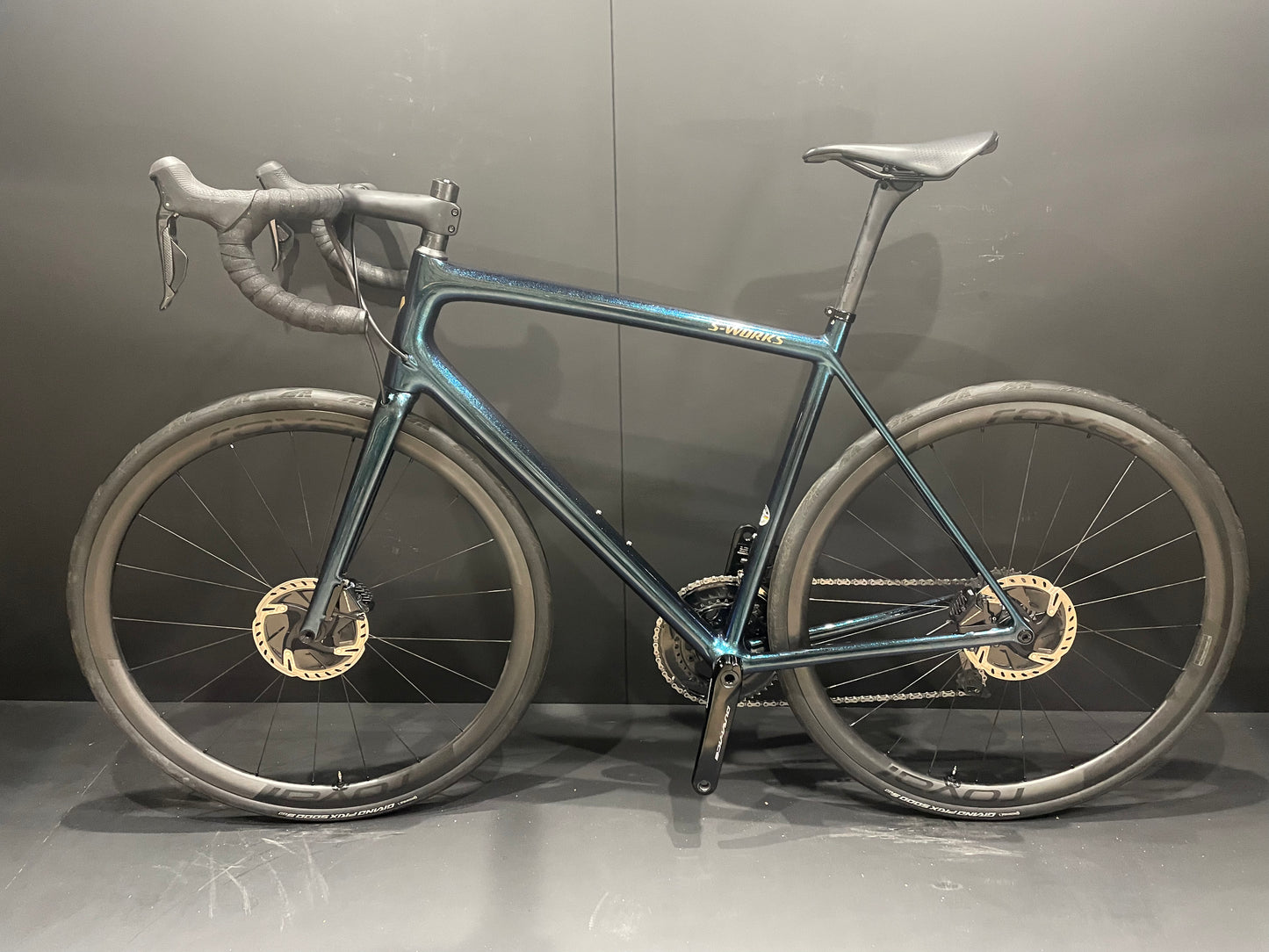 Specialized S-Works Aethos Dura-Ace Di2 Carbon Disc Road Bike 2021 - 58cm - 6.4Kg!