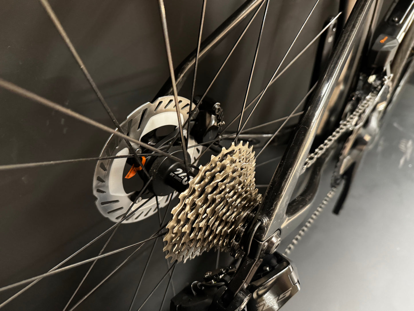 DARE VSRu 105 Di2 Carbon Disc Road Bike 2023 - XXS