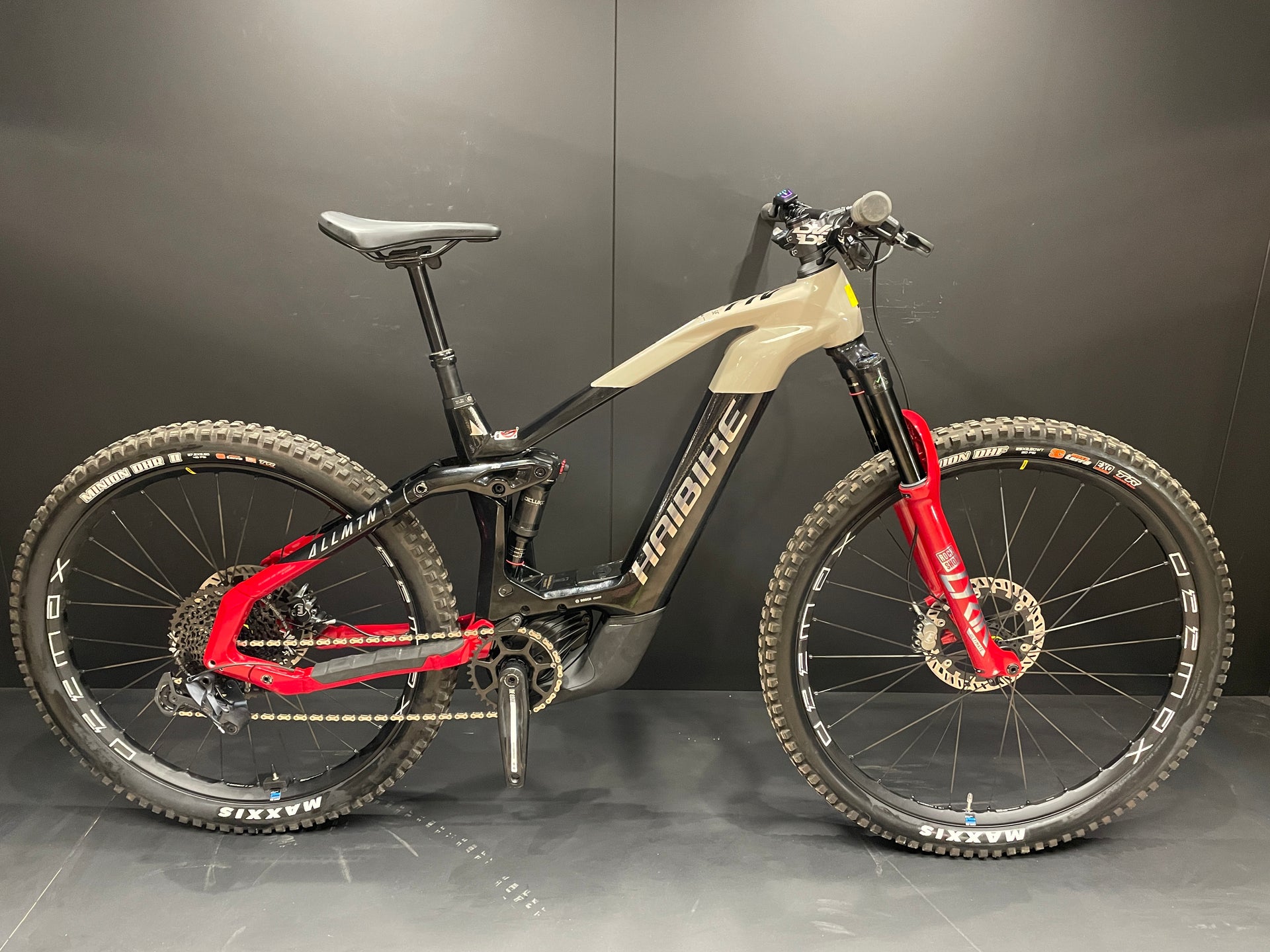 Haibike AllMtn CF SE FS E-MTB 2022 - Medium - 7 Miles