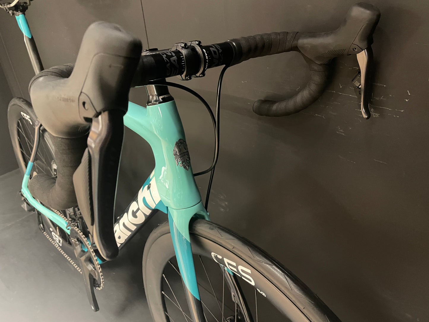 Bianchi Oltre XR3 CV Di2 Carbon Disc Road Bike 2024 - 59cm