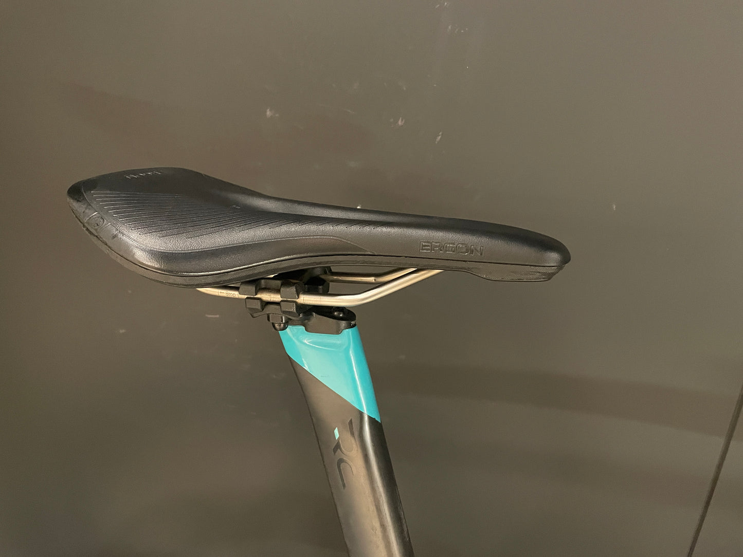 Bianchi Oltre XR3 CV Di2 Carbon Disc Road Bike 2024 - 59cm