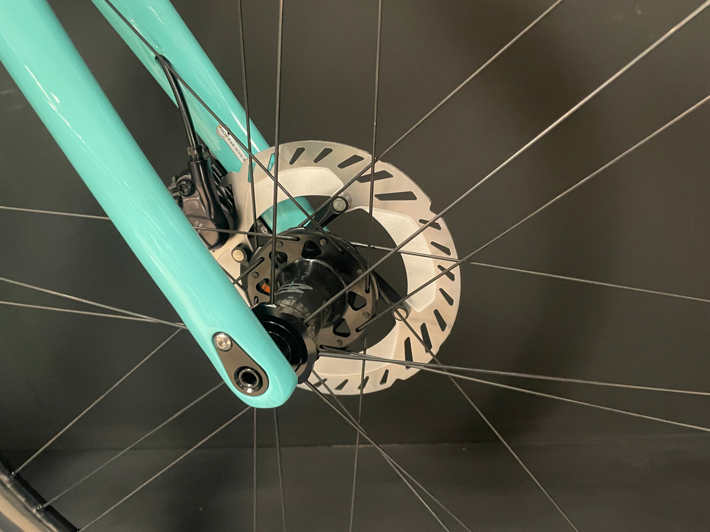 AS NEW Bianchi Specialissima CV Di2 Carbon Disc Road Bike 2022 - 53cm