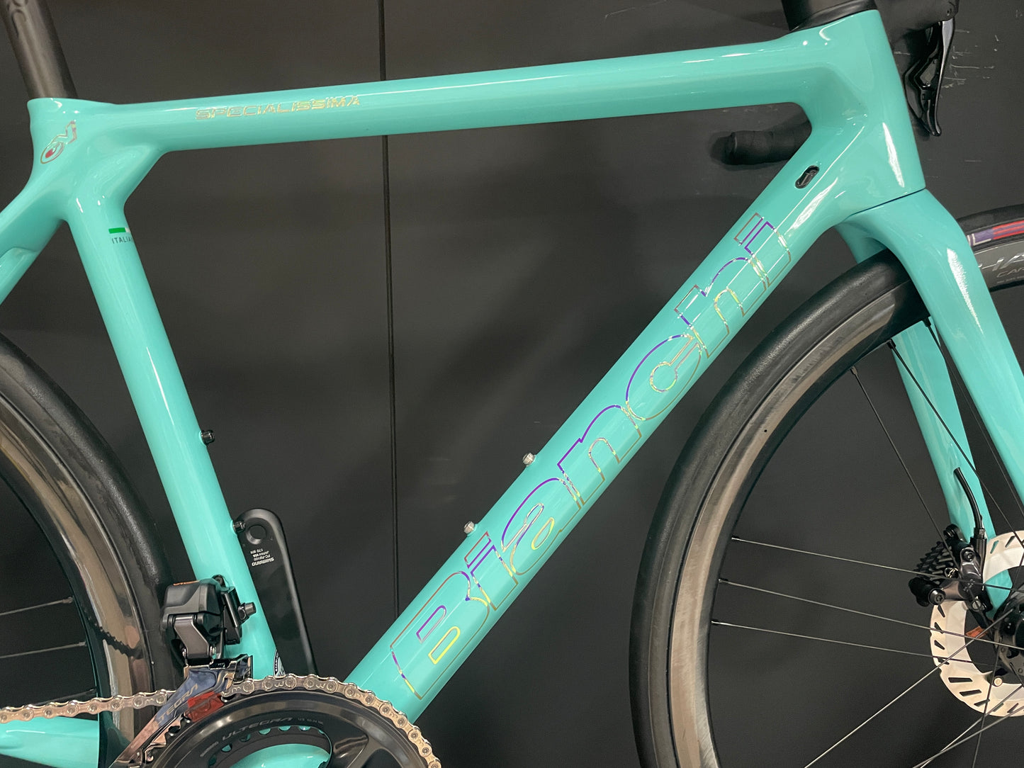 AS NEW Bianchi Specialissima CV Di2 Carbon Disc Road Bike 2022 - 53cm