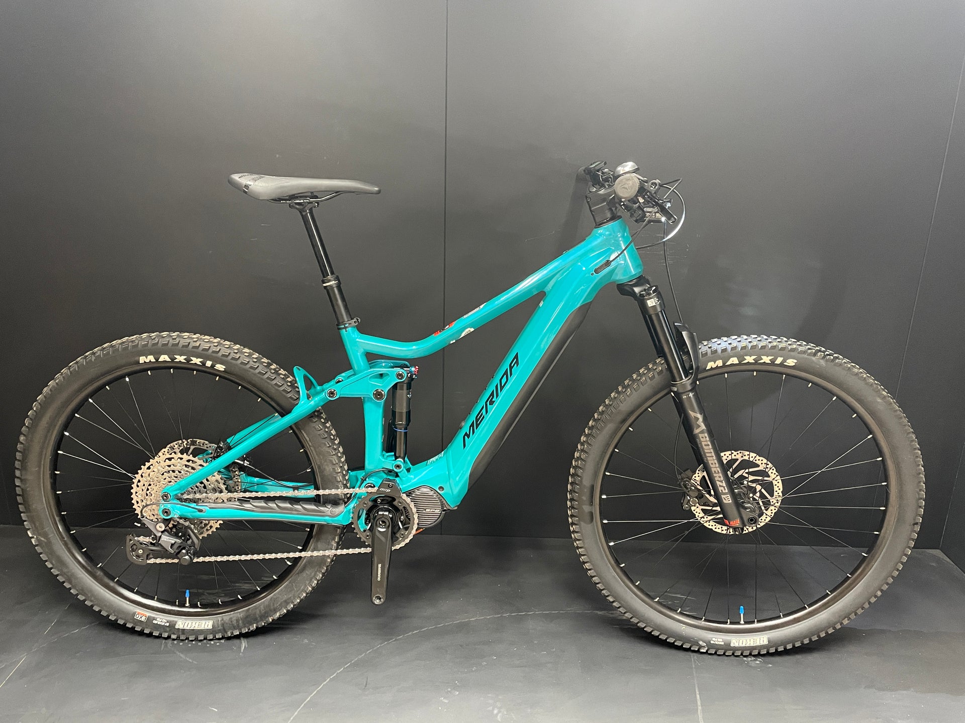 Merida E-140 500 FS E-MTB 2023 - Large - 977 Miles