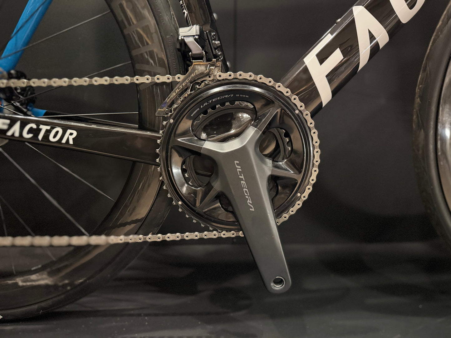 Factor ONE Di2 Carbon Disc Road Bike 2020 - 58cm