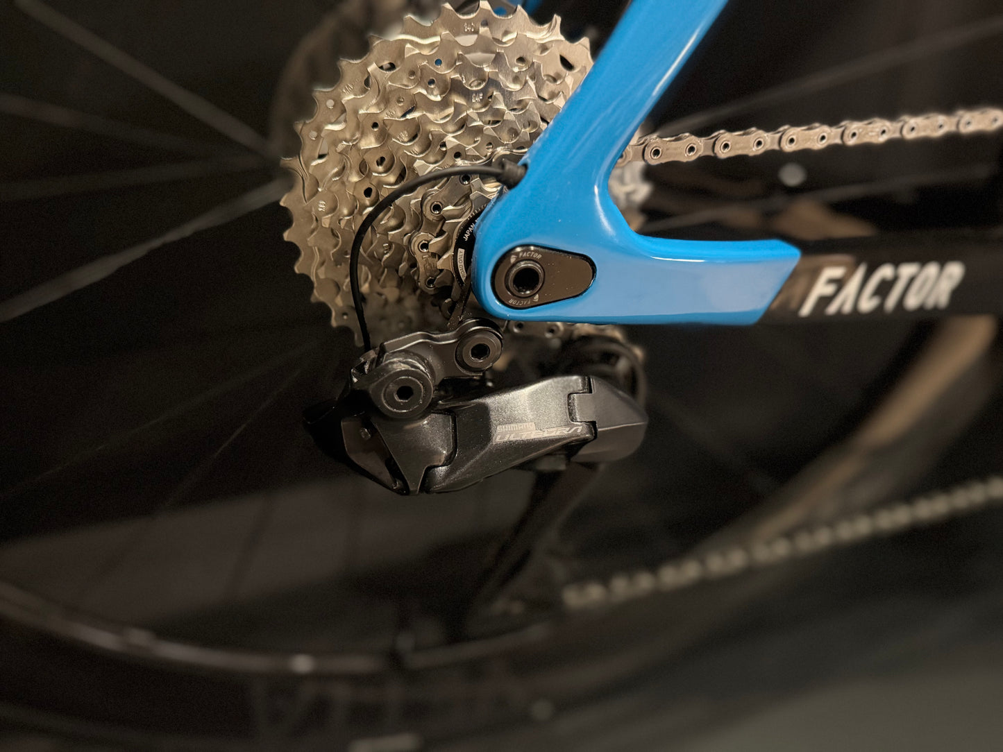 Factor ONE Di2 Carbon Disc Road Bike 2020 - 58cm