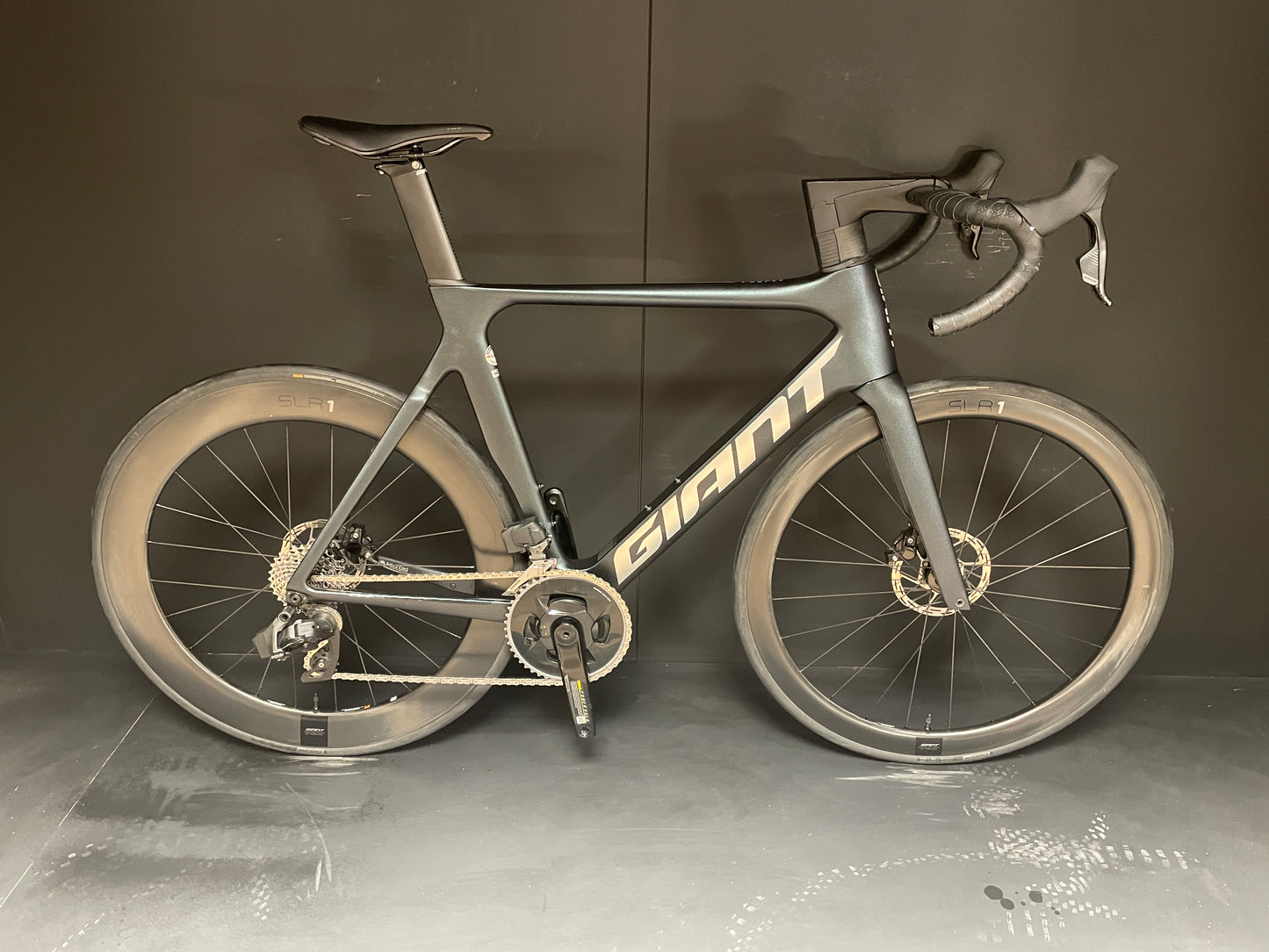 Giant Propel Advanced Pro 1 AXS & PM Carbon Disc Road Bike 2022 - M/L