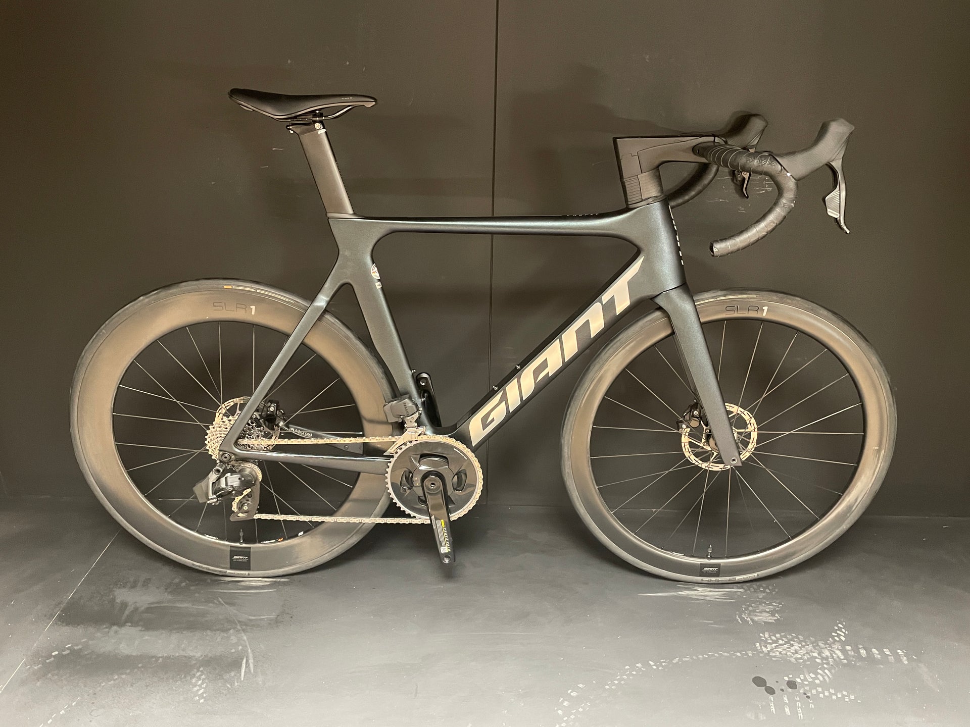 Giant Propel Advanced Pro 1 AXS & PM Carbon Disc Road Bike 2022 - M/L