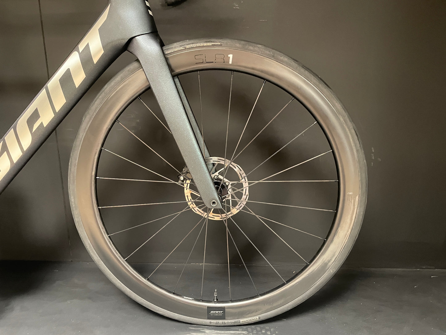 Giant Propel Advanced Pro 1 AXS & PM Carbon Disc Road Bike 2022 - M/L
