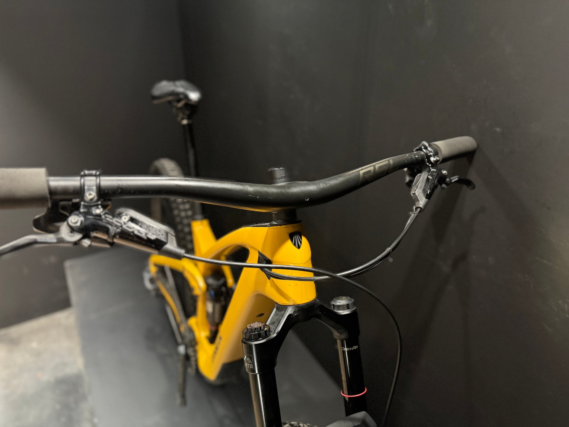Trek Fuel EX-e 9.8 AXS Project One Carbon Disc E-MTB 2023 - Medium