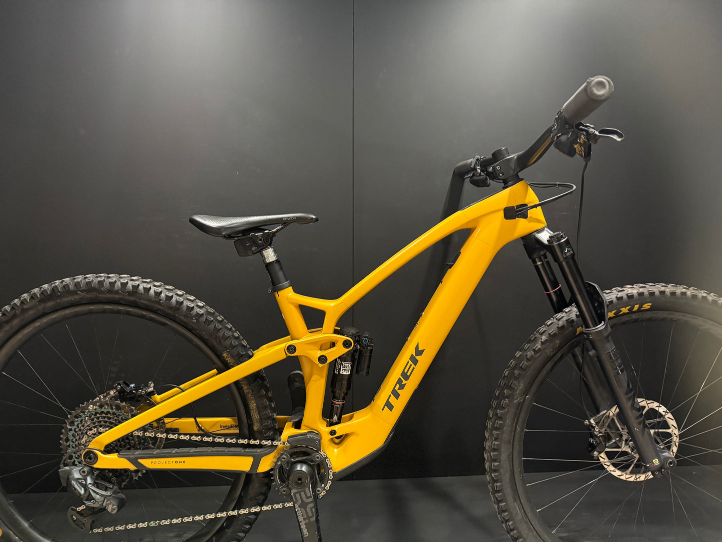 Trek Fuel EX-e 9.8 AXS Project One Carbon Disc E-MTB 2023 - Medium