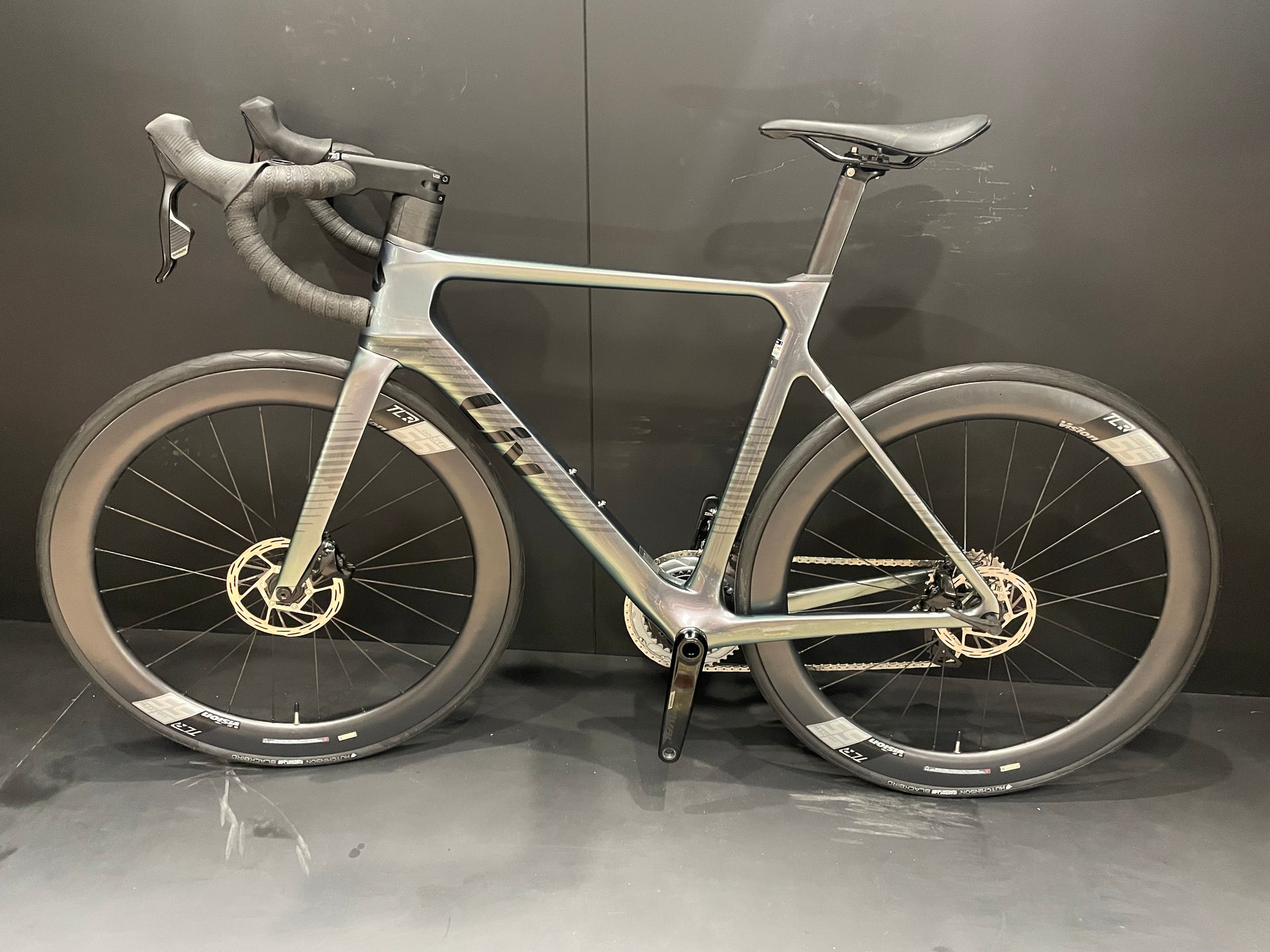 Liv EnviLiv Advanced 1 Rival AXS Carbon Disc Road Bike 2023 - Medium