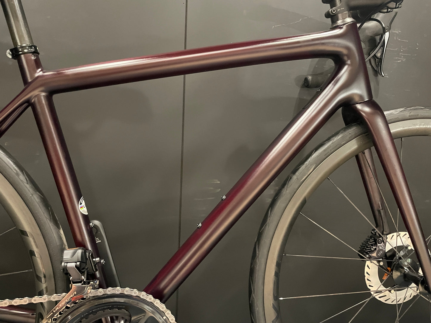 Specialized Aethos Expert Ultegra Di2 Disc Carbon Road Bike 2021 - 54cm