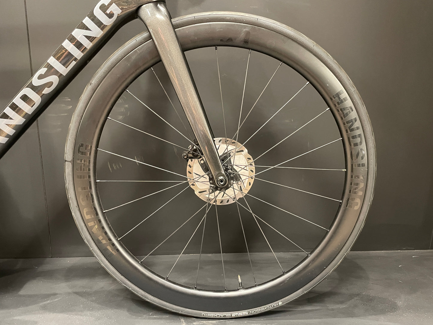 Handsling A1R0evo 105 Di2 Carbon Disc Road Bike 2024 - 60cm
