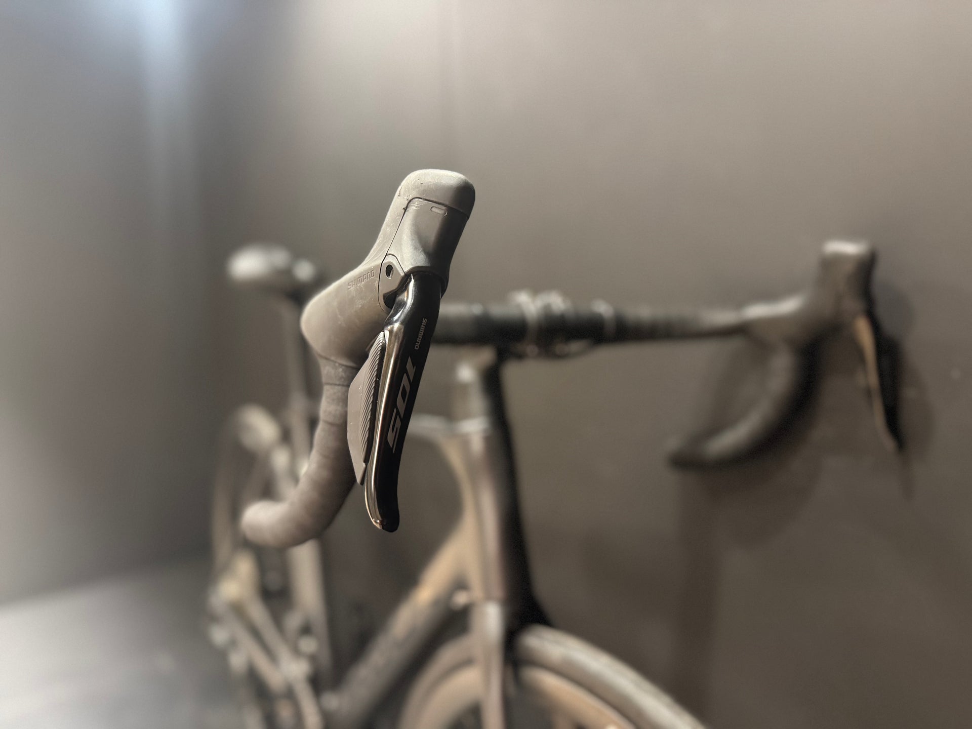 Orbea Orca M30 105 Di2 Carbon Disc Road Bike 2025 - 53cm