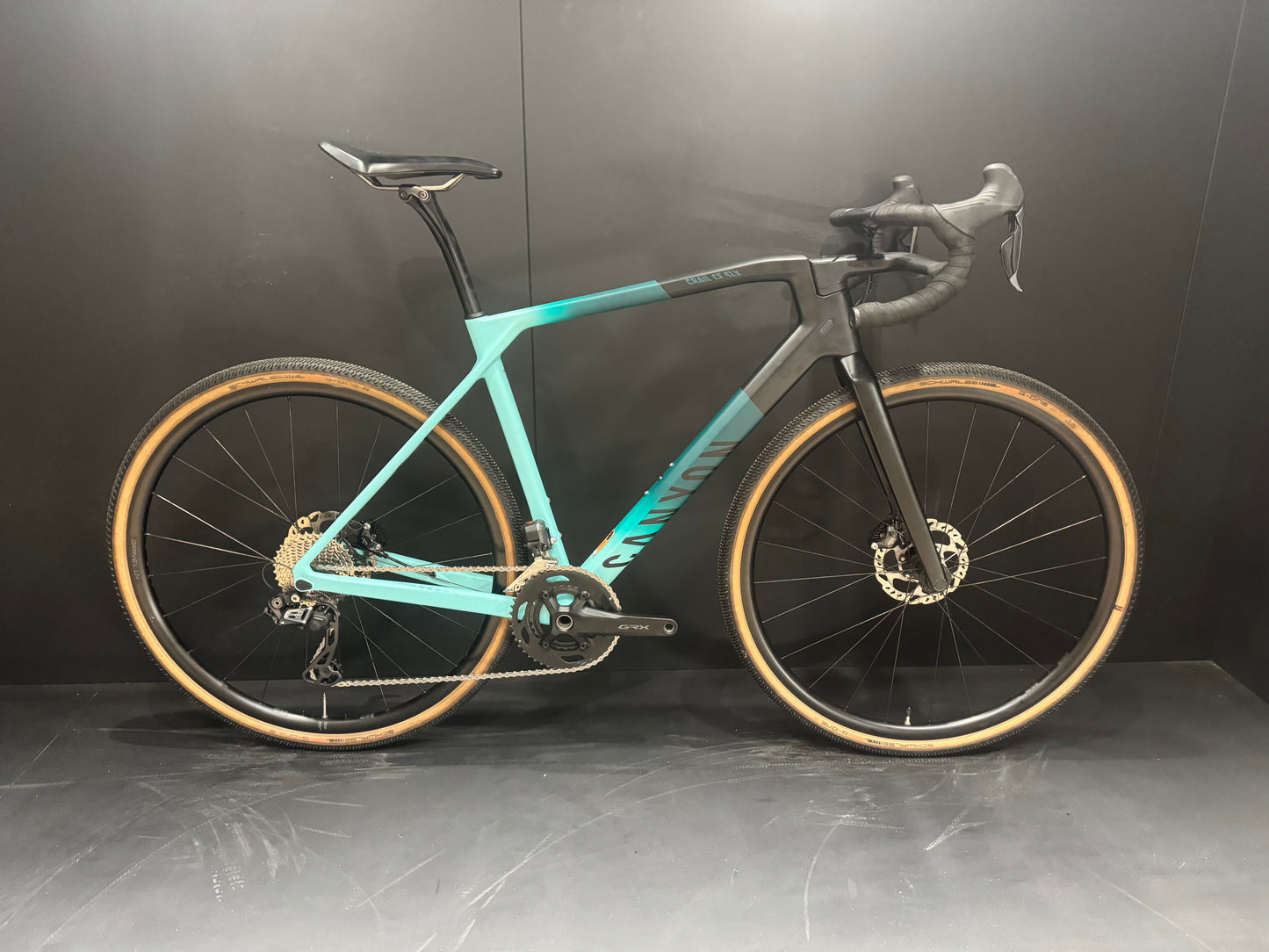 Canyon Grail CF SLX 8 GRX Di2 Carbon Disc Gravel Bike 2022 - Medium