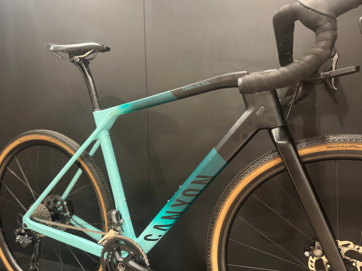 Canyon Grail CF SLX 8 GRX Di2 Carbon Disc Gravel Bike 2022 - Medium