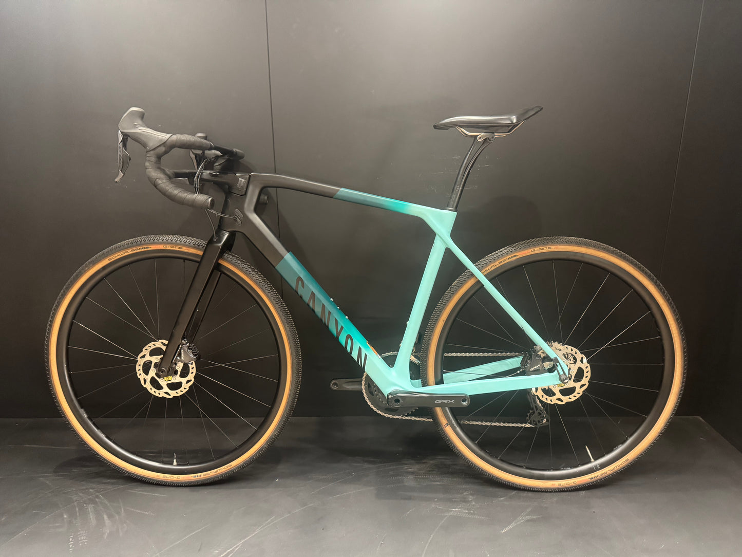 Canyon Grail CF SLX 8 GRX Di2 Carbon Disc Gravel Bike 2022 - Medium