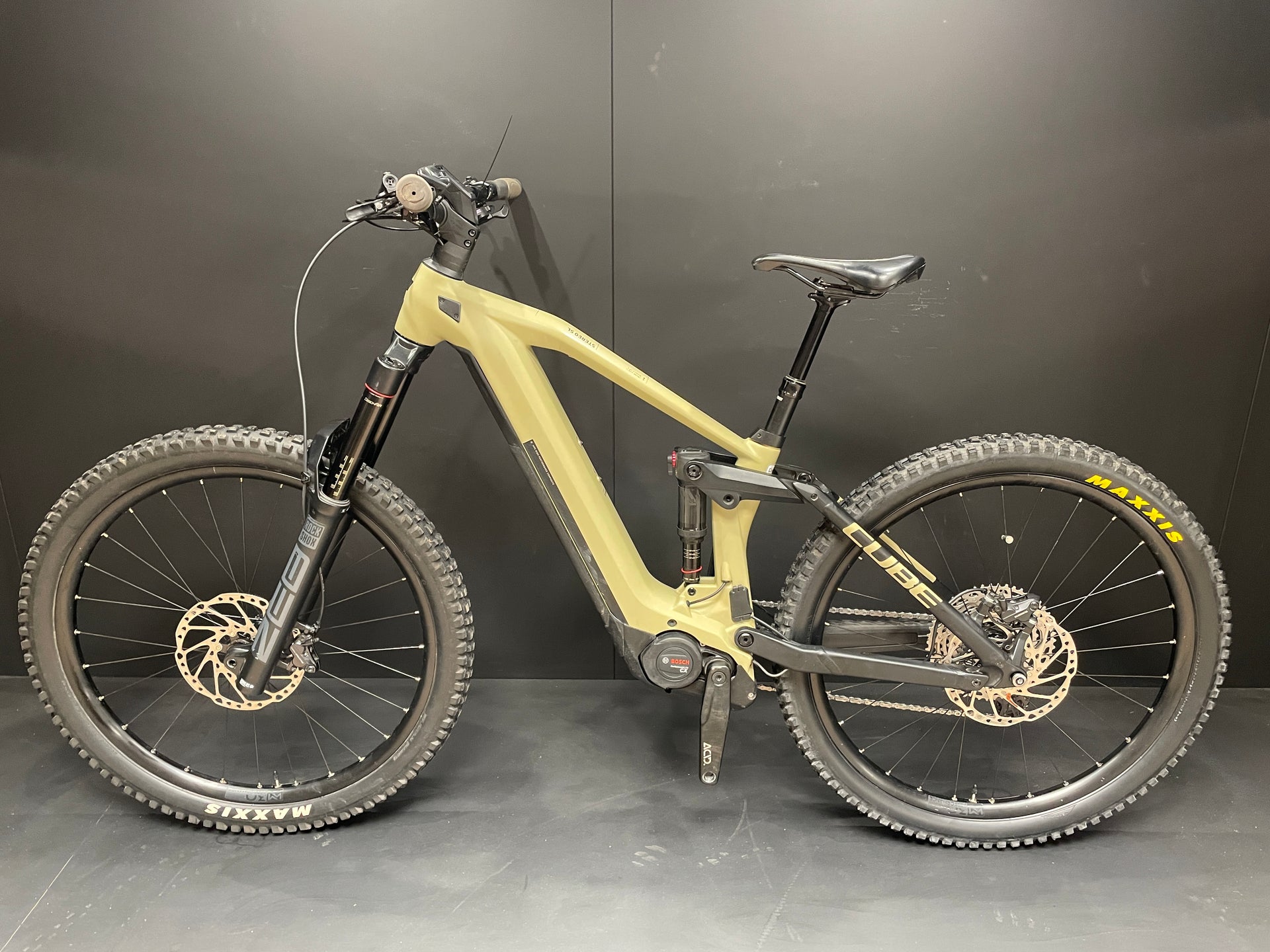 Cube Stereo Hybrid 160 HPC SL 625 27.5 Disc E-MTB 2022 - Small - 1076 Miles