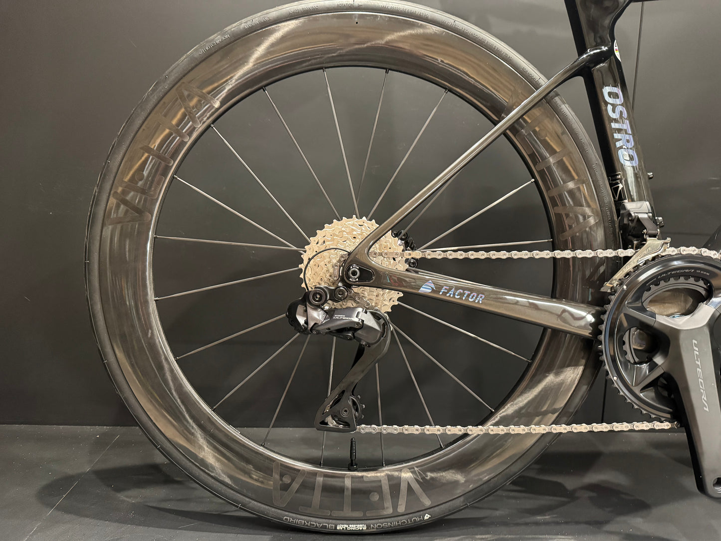 Factor Ostro VAM Shimano Ultegra Di2 Carbon Disc road bike 2021 - 52cm