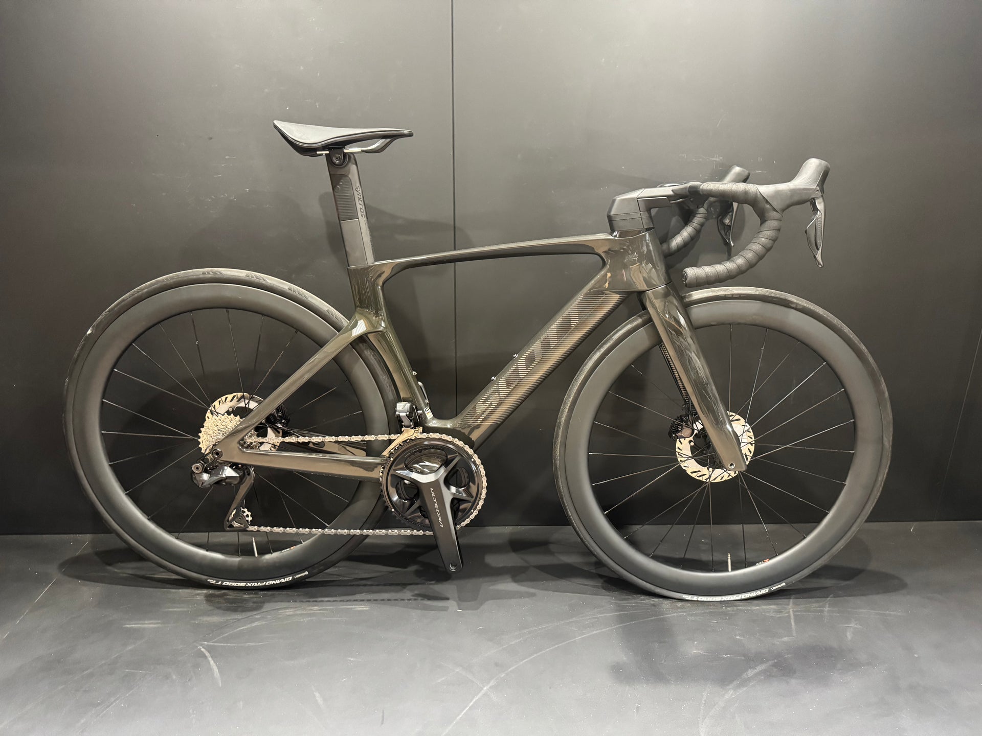 Scott Foil RC10 Shimano Ultegra Di2 Carbon Disc Road Bike 2023 - XX-Small