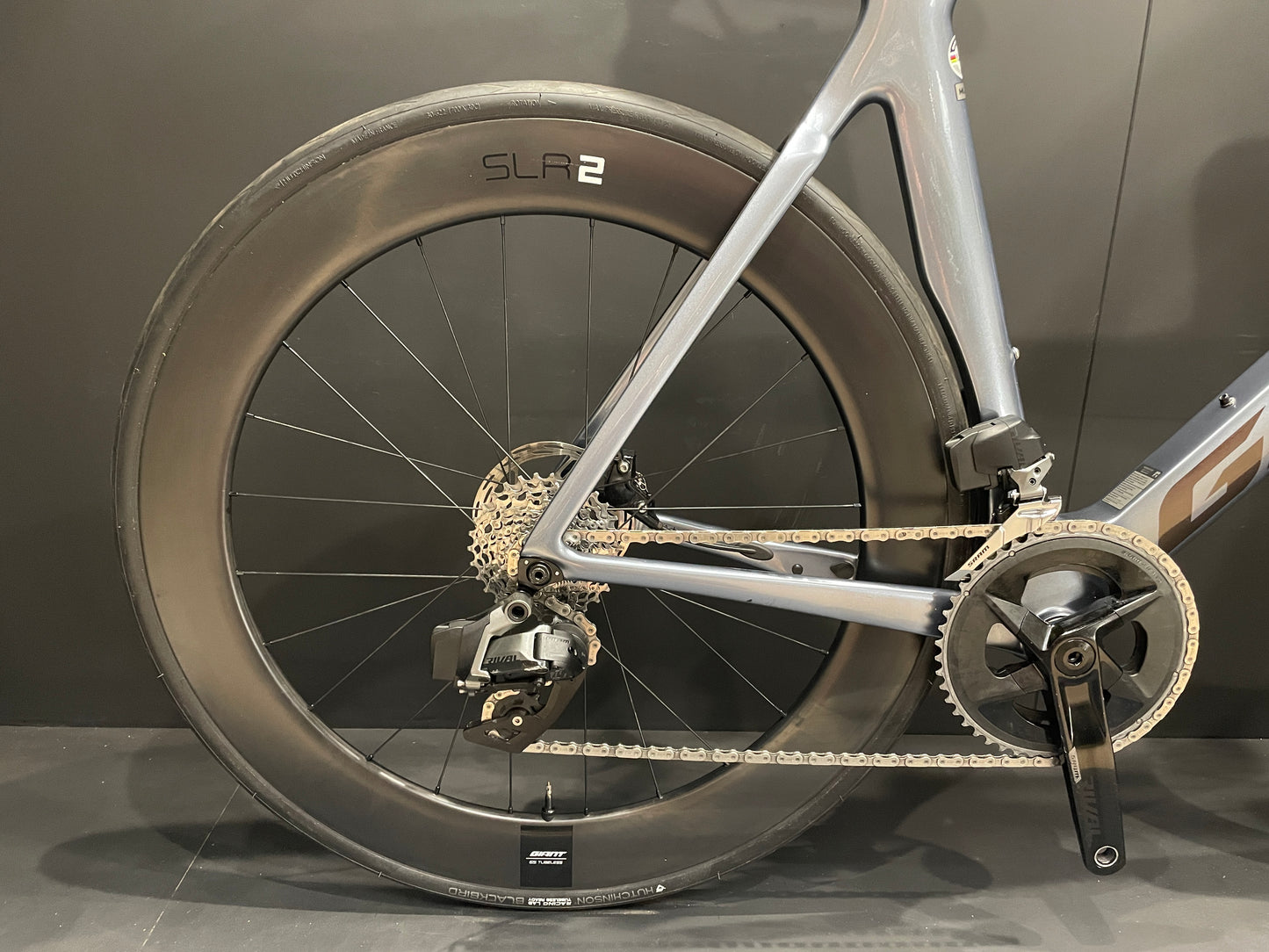 Giant Propel Advanced 1 AXS Disc Carbon Aero Road Bike 2022 - M/L