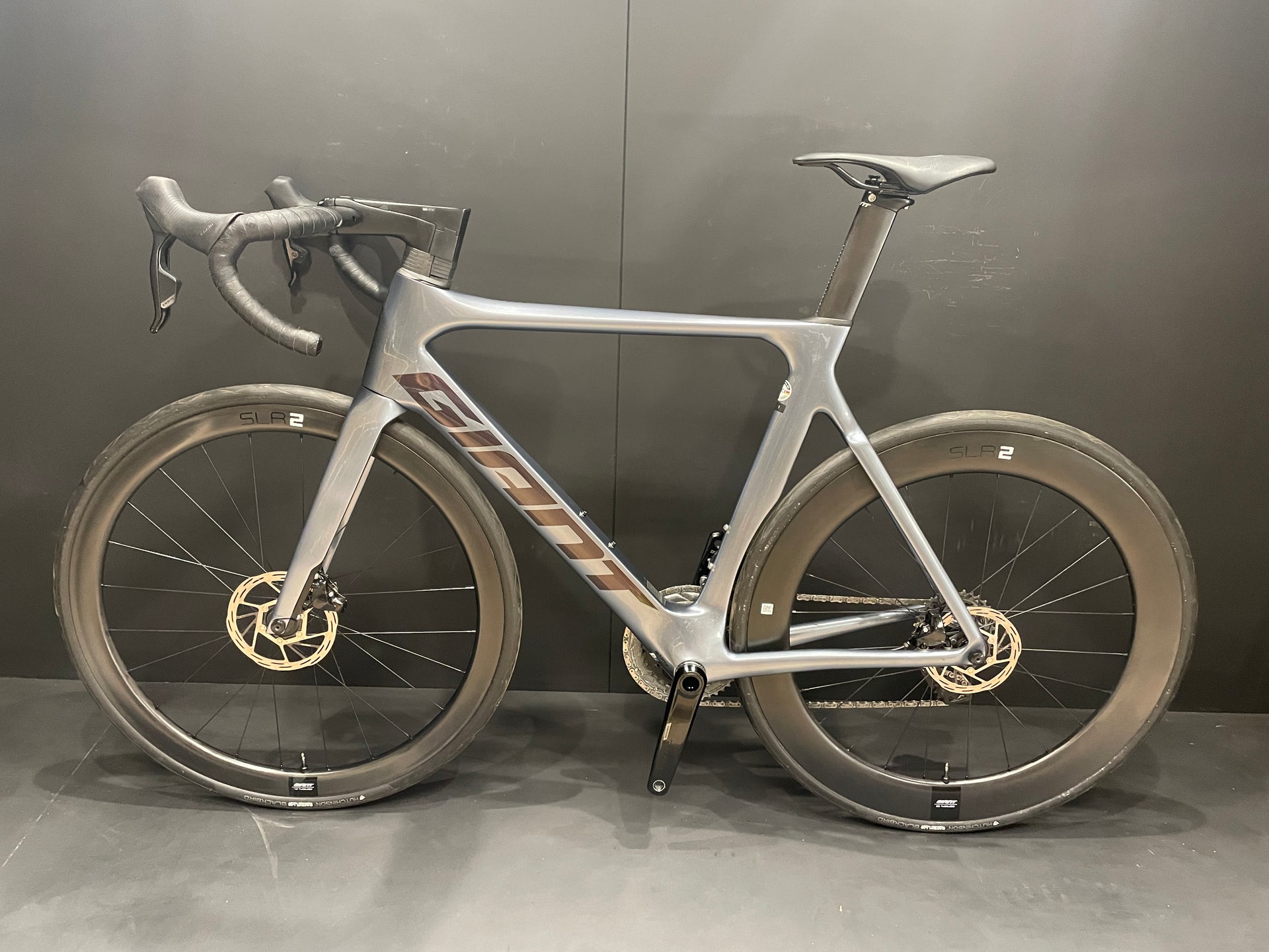 Giant Propel Advanced 1 AXS Disc Carbon Aero Road Bike 2022 - M/L