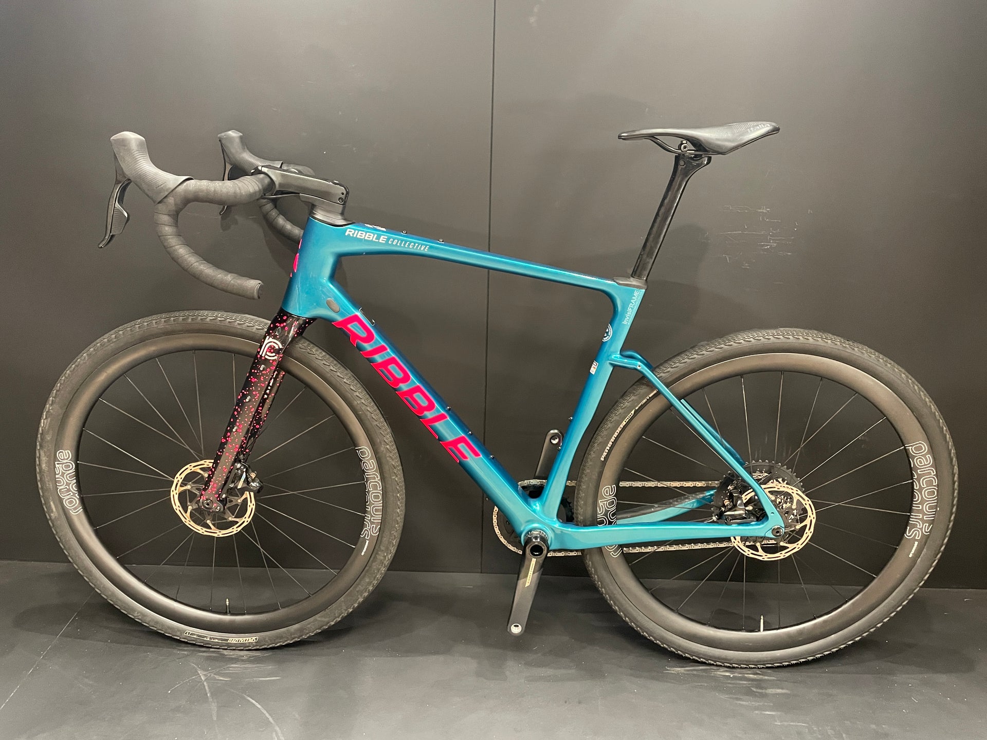 Ribble Collective CGR SL Force D2 1x Carbon Disc Road Bike 2024 - Large