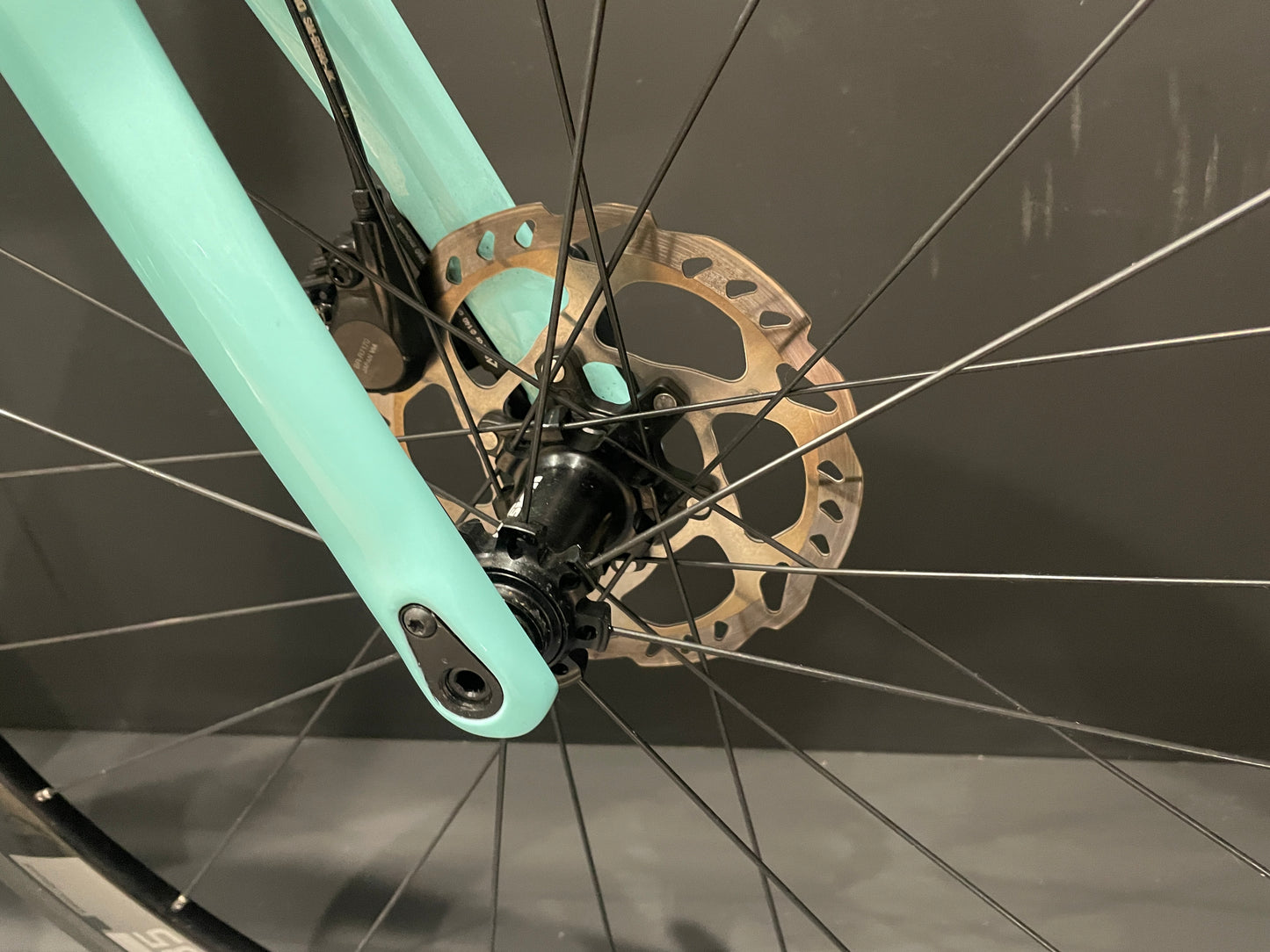 Bianchi Sprint 105 Di2 Carbon Disc Road Bike 2024 - 57cm