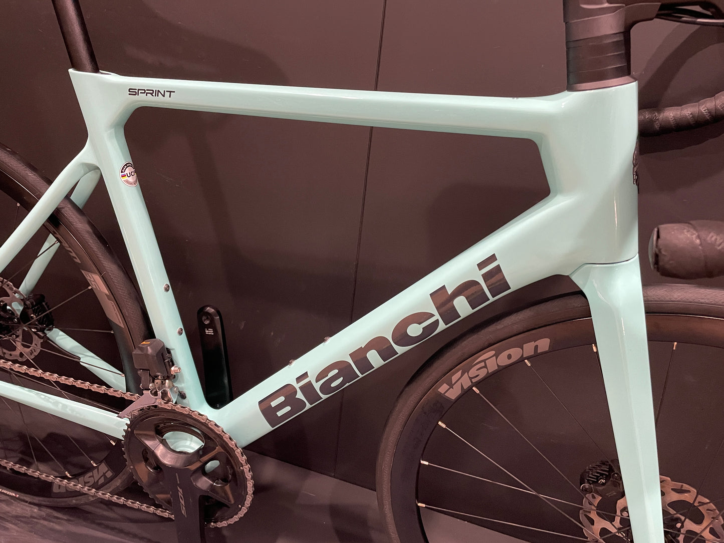 Bianchi Sprint 105 Di2 Carbon Disc Road Bike 2024 - 57cm