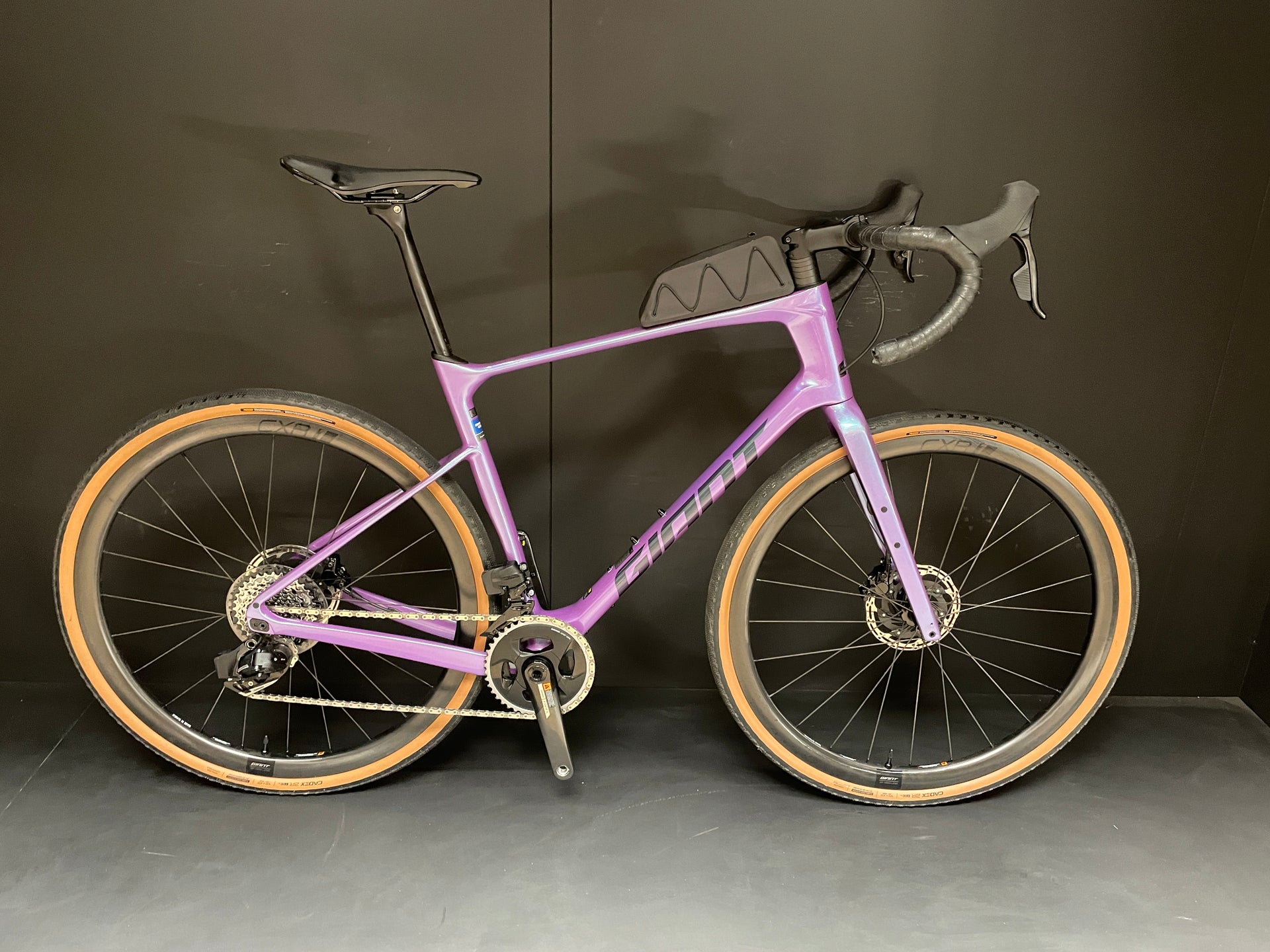 Giant Revolt Advanced Pro 0 Carbon Disc Gravel Bike - 2024 - Large