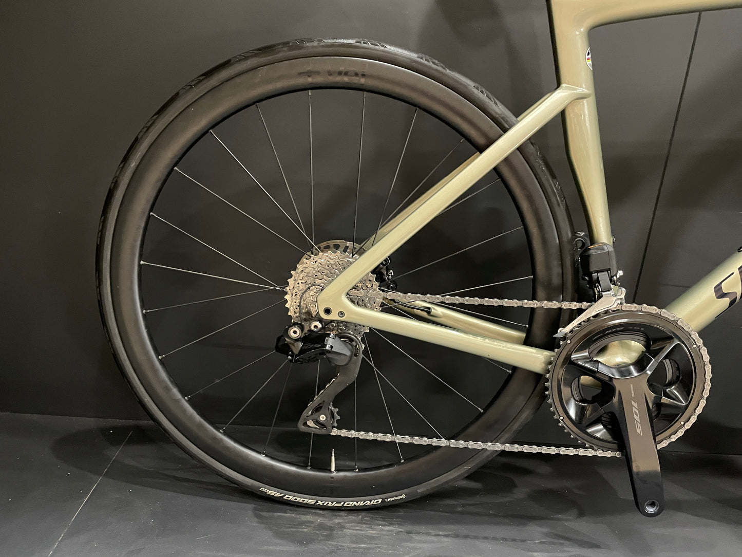 Specialized Tarmac SL7 Comp 105 Di2 Carbon Disc Road Bike 2024 - 56cm