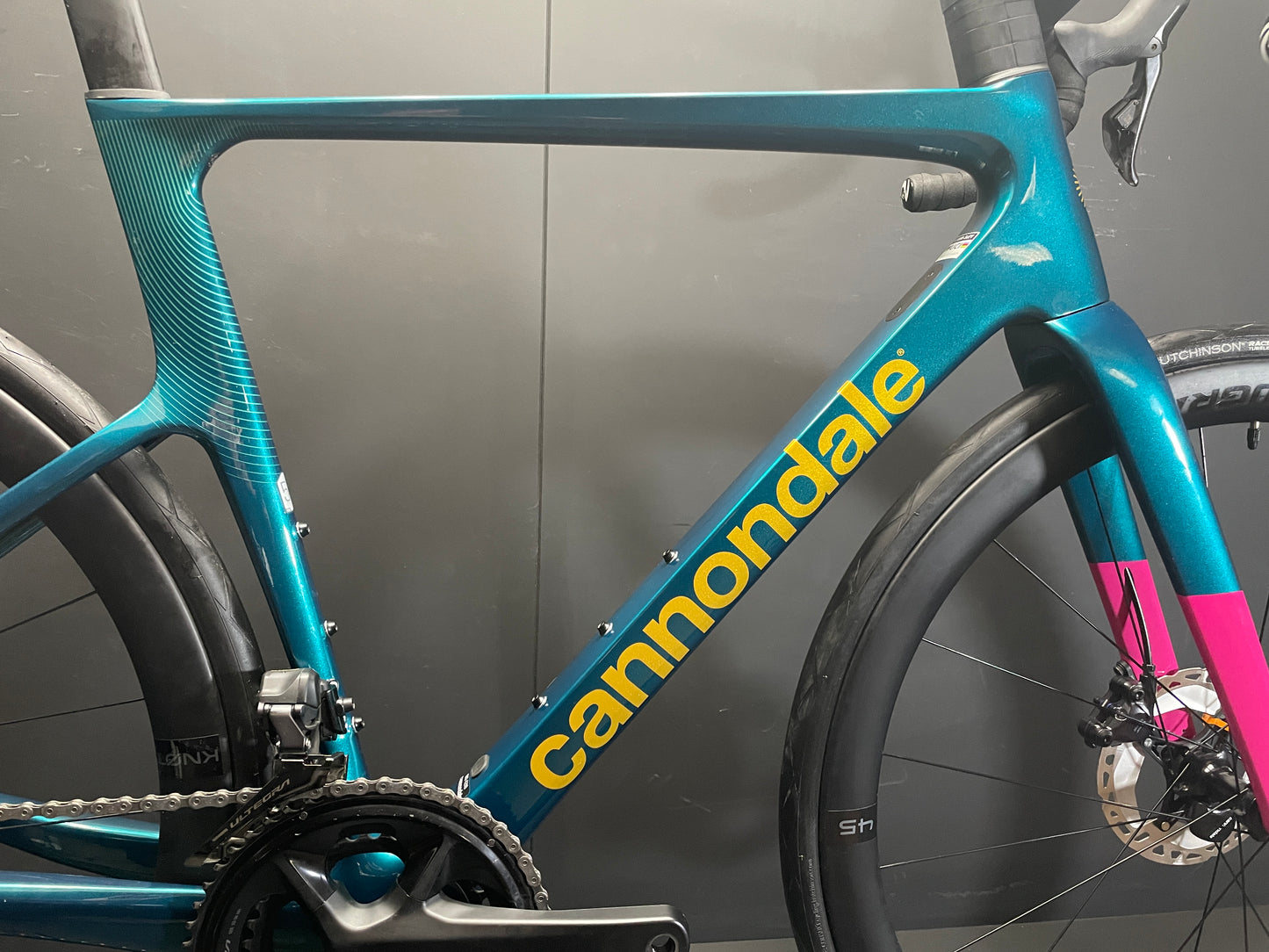 Cannondale Supersix EVO 2 Di2 Carbon Disc Road Bike 2025 - 54cm