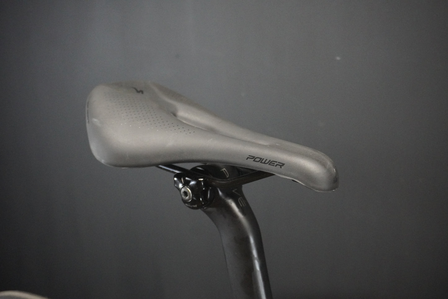 Specialized Roubaix Expert AXS & P/M Carbon Disc Road Bike 2025 - 56cm