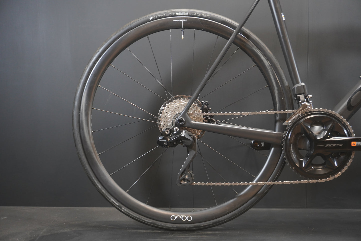 Orbea Orca M30 105 Di2 Carbon Disc Road Bike 2025 - 53cm - Upgraded Wheels