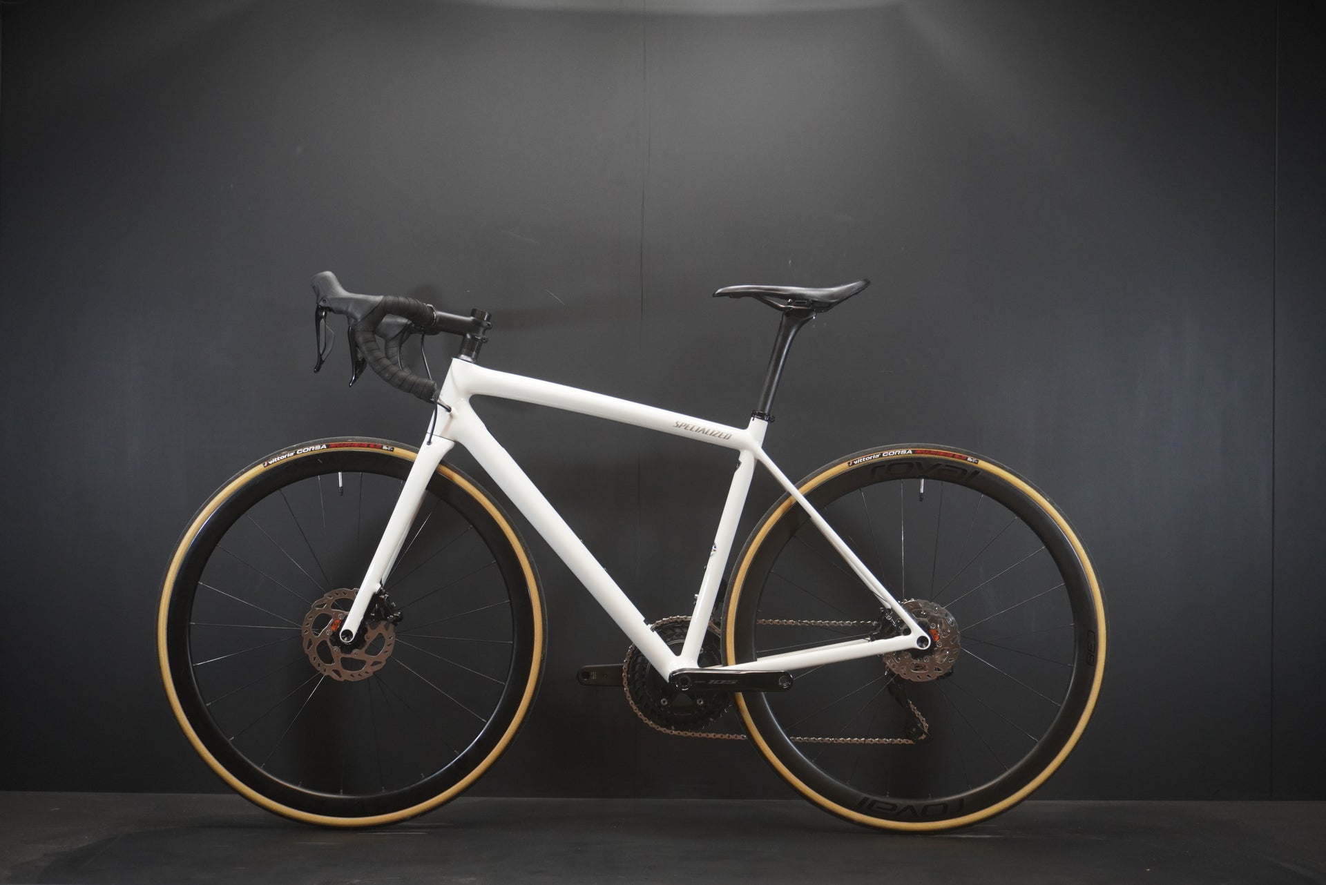 Specialized Aethos Comp 105 Di2 Carbon Disc Road Bike 2024 - 54cm - Upgraded Roval Wheels