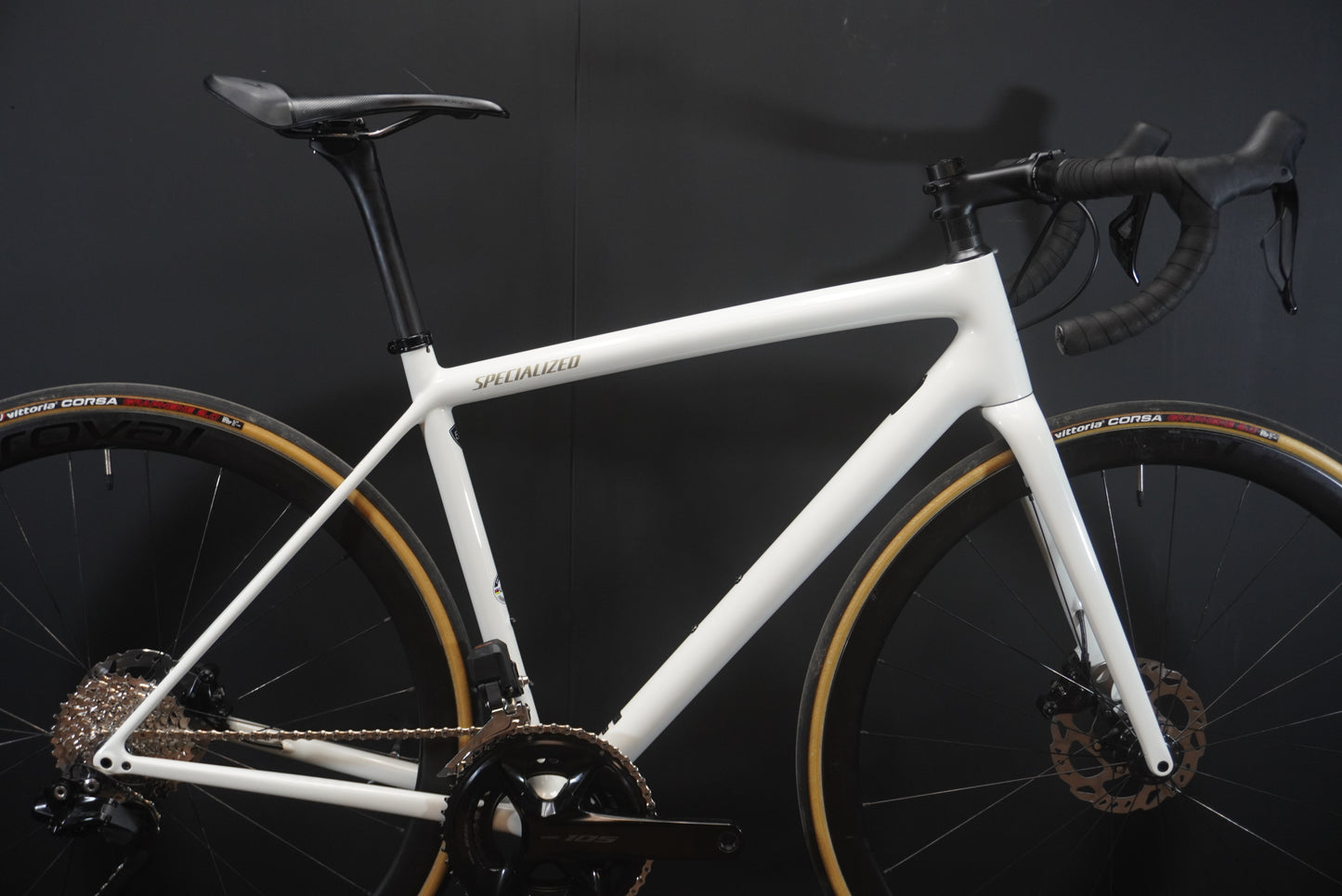 Specialized Aethos Comp 105 Di2 Carbon Disc Road Bike 2024 - 54cm - Upgraded Roval Wheels