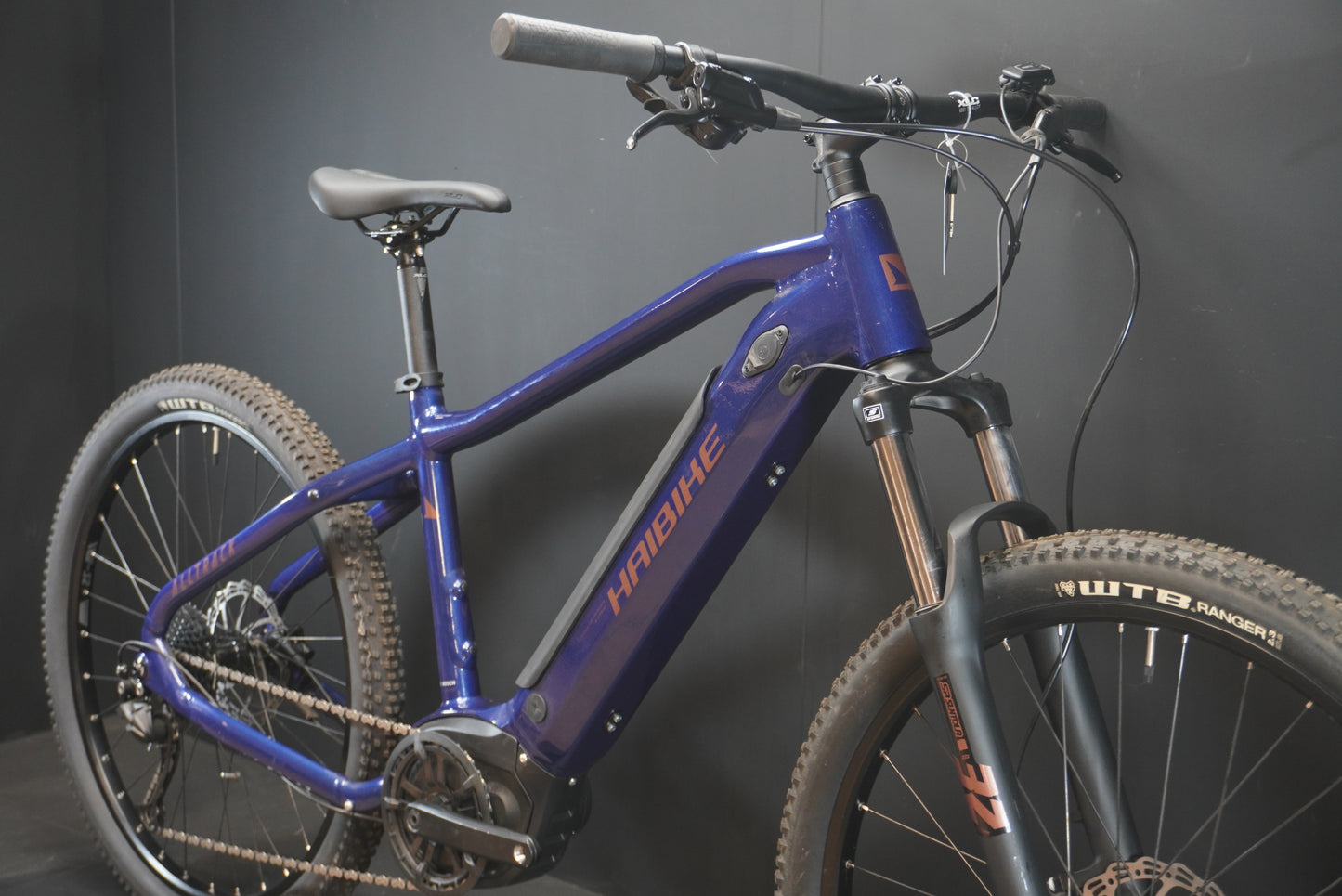 Haibike AllTrack 4 Electric Hybrid Bike - Medium - 0.5 Miles