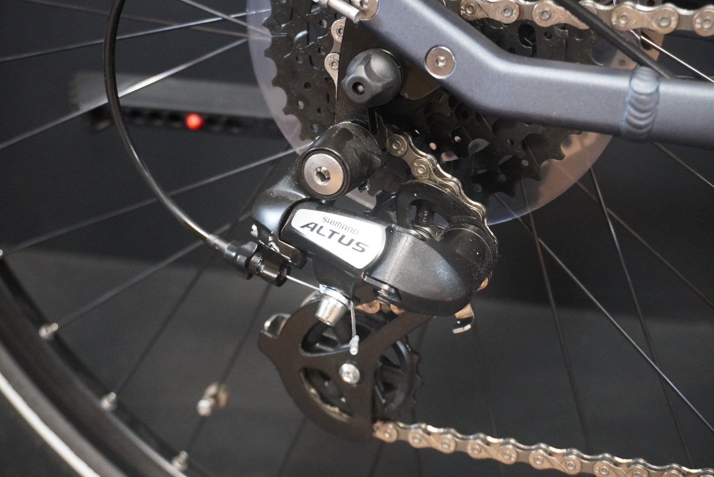 Raleigh Motus Crossbar Derailleur 400wh E-Hybrid Bike - Medium - 0.6 Miles