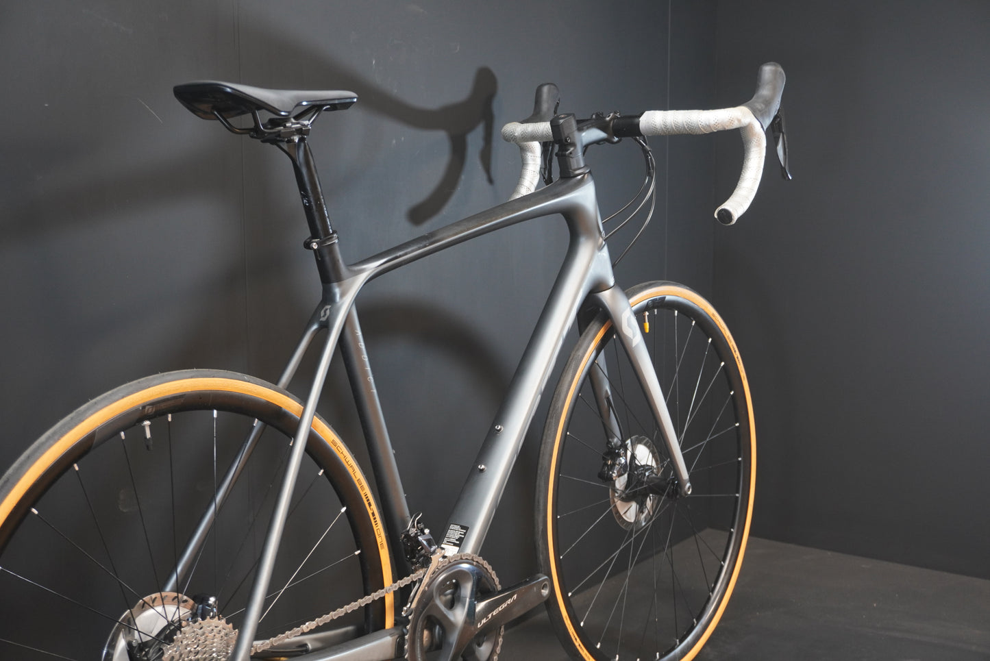 Scott Addict 10 Carbon Disc Road Bike 2020 - Large 56cm